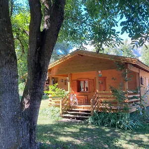 Camping, De Plein Air Les Cariamas Châteauroux-les-Alpes