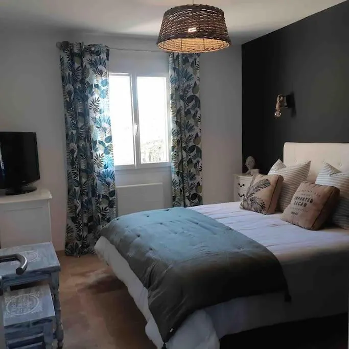 Villa Les Romarins Saint Didier