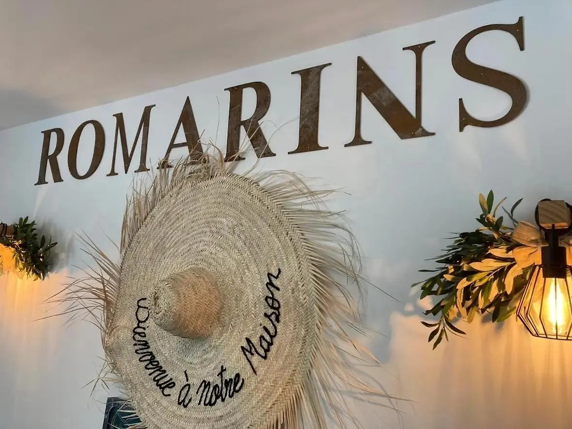 Villa Les Romarins Saint Didier